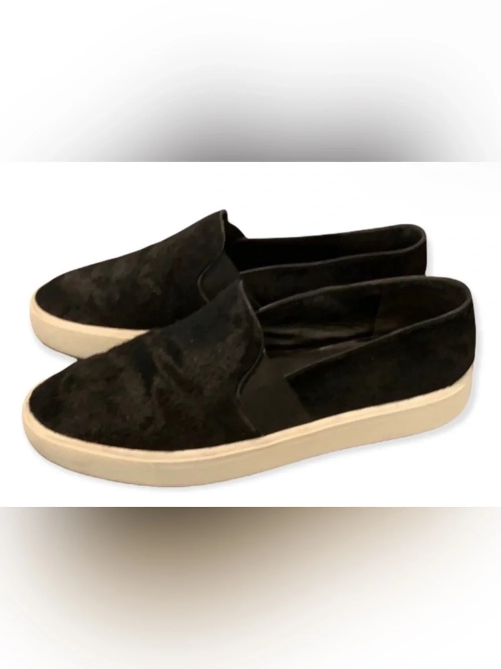 Vince authentic designer